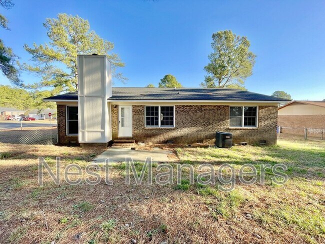 Building Photo - 6928 Bostick Dr