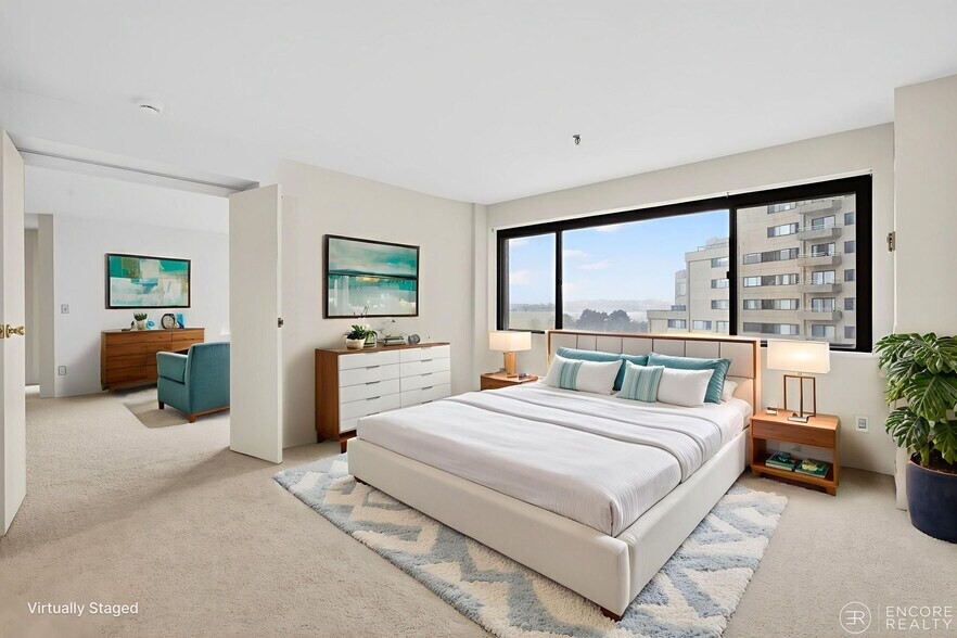 Building Photo - 394 Ocean Ave