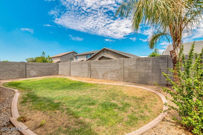 Building Photo - 11614 W Jackson St