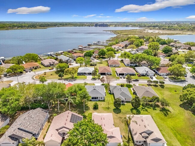 Building Photo - 2 Bedroom, 2 Bath | Lake Community | Dock & Boat Ramp Access