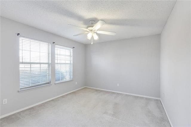 Building Photo - 921 Thistle Cir