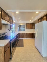 Building Photo - 170 Moonraker Ct