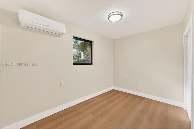 Building Photo - 555 NW 94th St