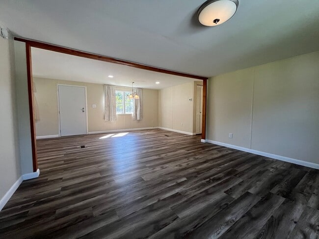 Building Photo - Nicely Remodeled 2 Bedroom, 1 Bathroom Manufactured home on 1 acre