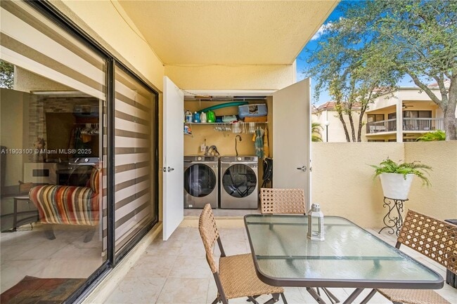 Building Photo - 12937 SW 88th Ln