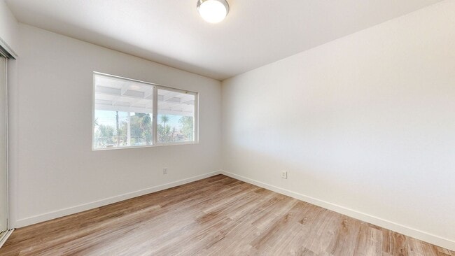 Building Photo - AVAILABLE NOW! RANCHO CUCAMONGA UPDATED Family Home 4+2