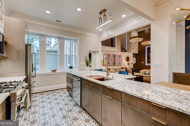 Building Photo - 1116 Piedmont Ave NE