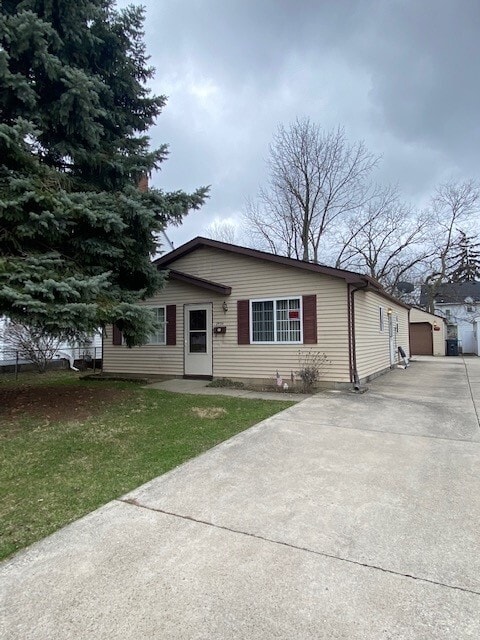 Building Photo - 2924 117th St