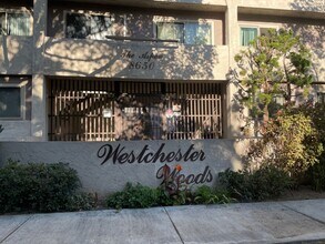 Building Photo - Charming 1BR Condo in Los Angeles