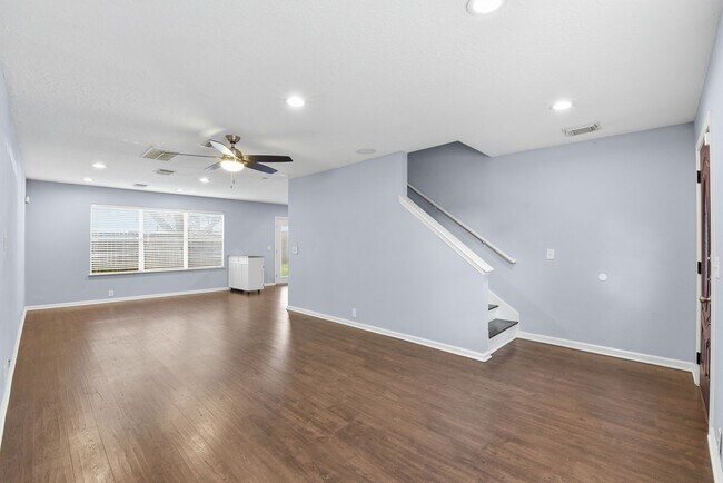 Building Photo - 19706 Bluff Canyon Way