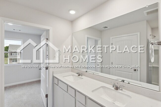 Building Photo - 7280 Scotlyn Wy
