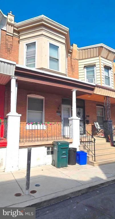 Building Photo - 4436 N Chadwick St