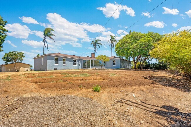 Building Photo - 2530 Pruett Dr