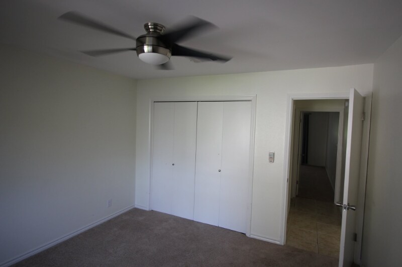 Building Photo - 3617 Doe Trl