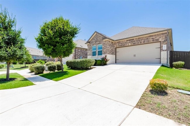 Building Photo - 1517 Brueggerhoff Rd