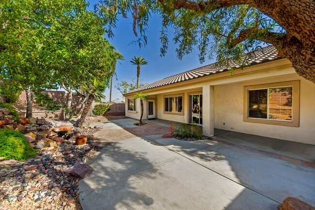 Building Photo - 78374 Bovee Cir