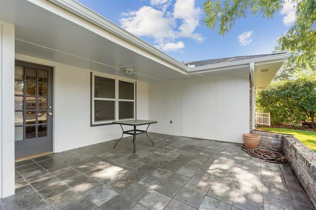 Building Photo - 1616 Tampico Dr