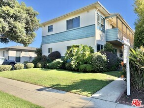 Building Photo - 2027 Euclid St