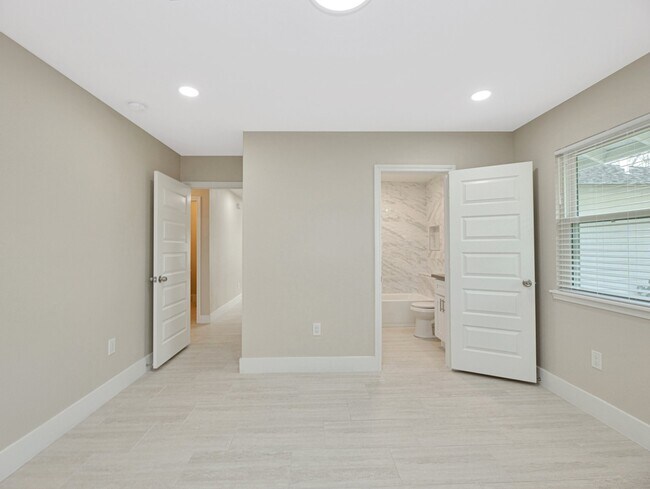 Building Photo - 5306 Windswept Ln