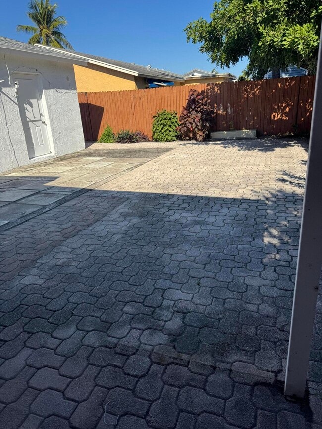 Building Photo - 4916 Pimlico Ct