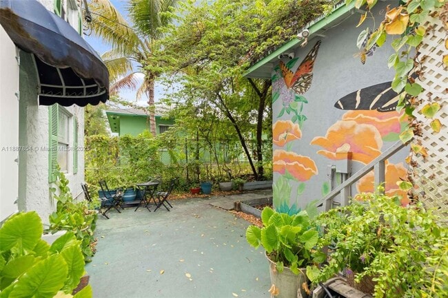 Building Photo - 769 NW 10th St