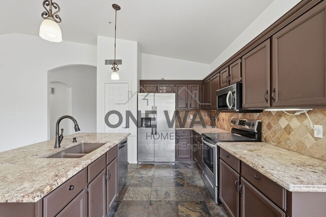 Building Photo - 15121 N 93rd Way