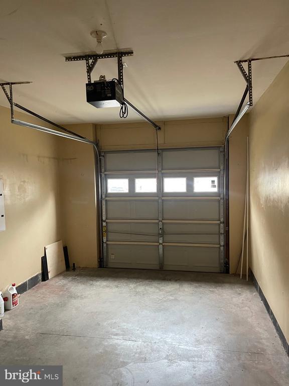 Building Photo - 7287 Elkridge Crossing Way