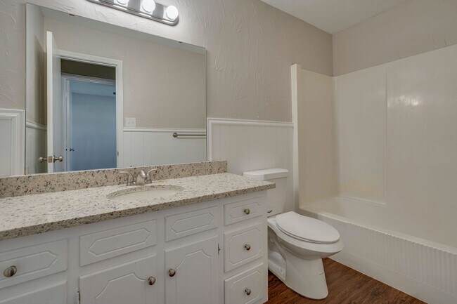 second bathroom - 1233 Cordell St
