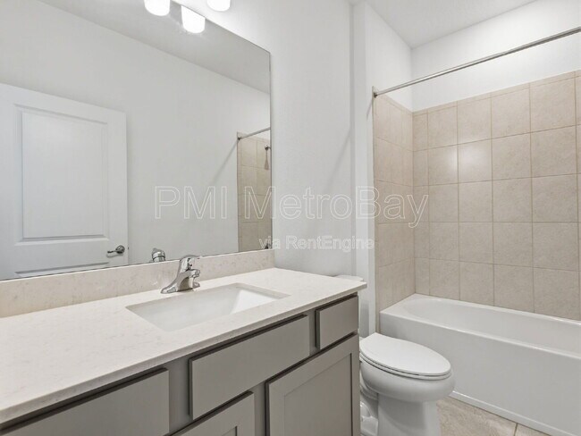 Building Photo - 2870 Dolores Home Ave