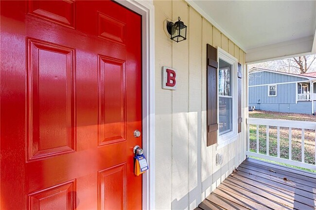 Building Photo - 4283 E Paulding Dr