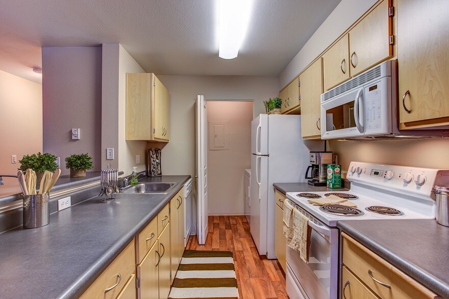 Commons at Sylvan Highlands Apartments Portland, OR Apartment Finder