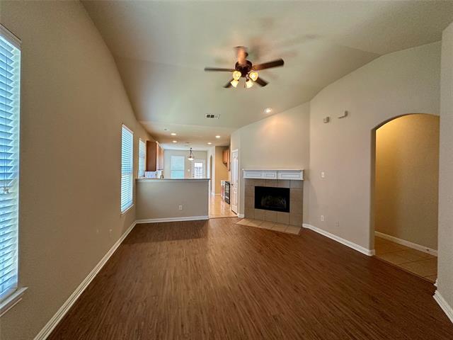 Building Photo - 16024 Alvarado Dr