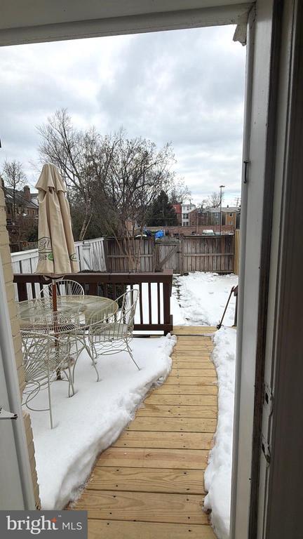 Building Photo - 1111 Duke St