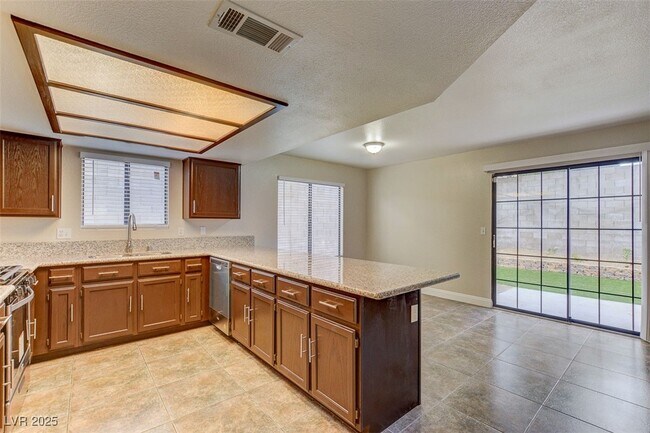 Building Photo - 9540 Sunken Reef Cir