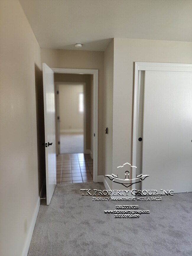 Building Photo - 13313 Thistle Loop