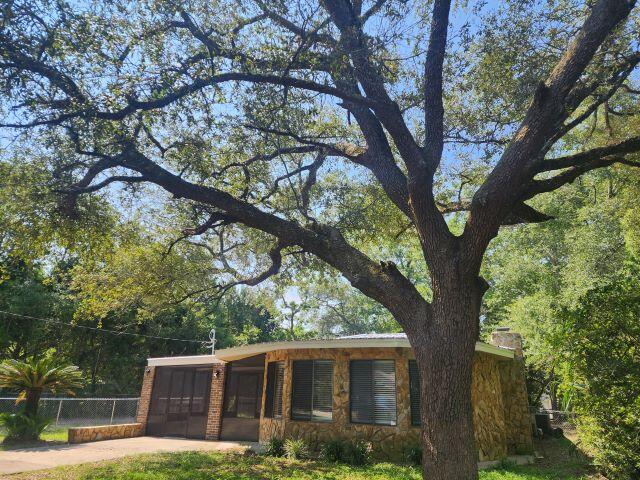 Primary Photo - 311 E Glen Ave