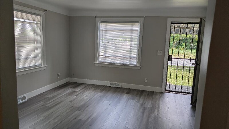 Building Photo - 4042 Webber St
