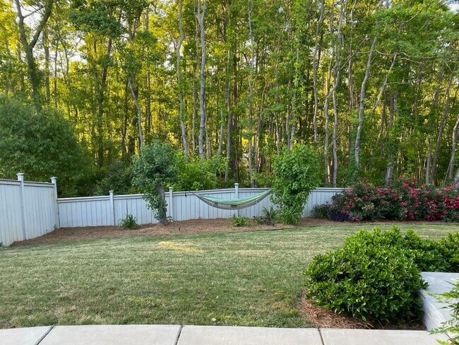 Building Photo - 741 Evanwood Dr