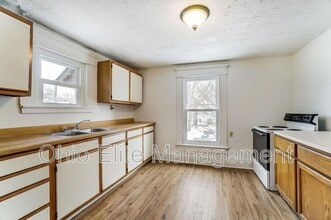 Building Photo - 888 Studer Ave