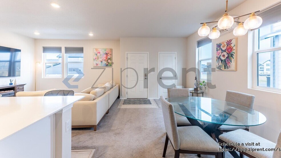 Building Photo - 24460 E Harrier Ln