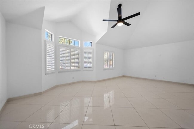 Building Photo - 1232 Meadow Ct