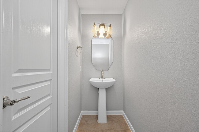 Building Photo - 26 Tidwillow Pl