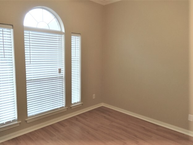 Building Photo - 207 Dove Meadows Lane