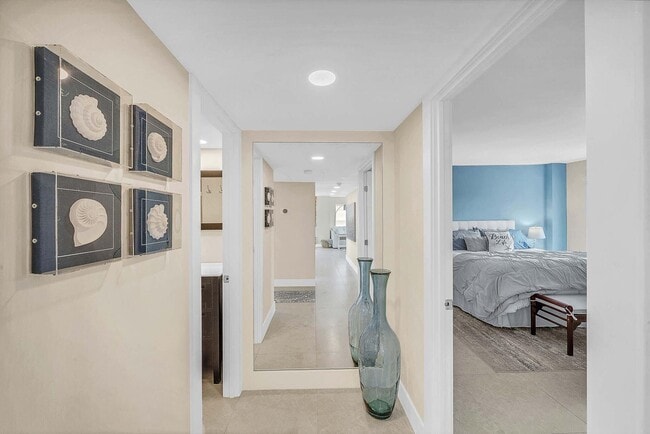 Building Photo - 1111 S Ocean Blvd