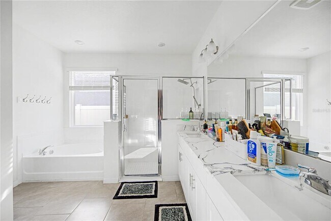 Building Photo - 1507 Southfork Dr