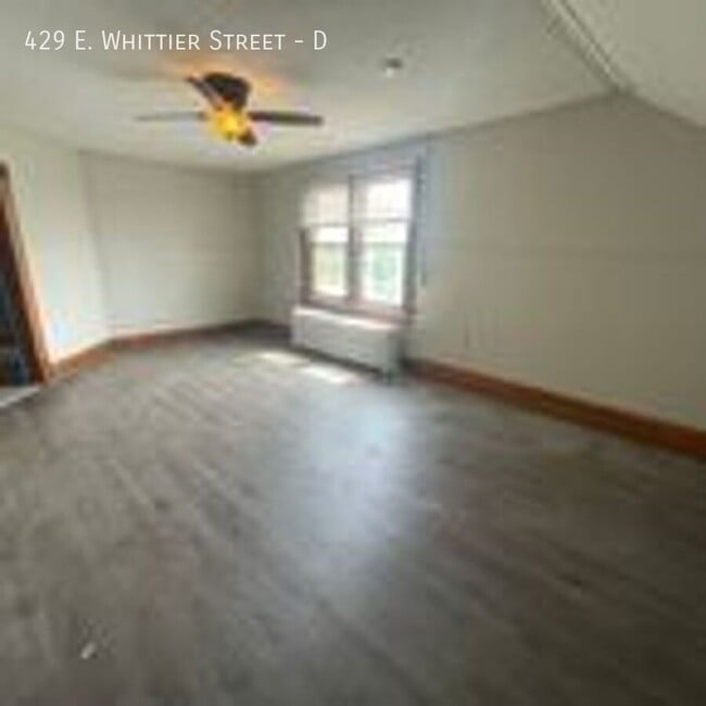 Building Photo - 429 E Whittier St