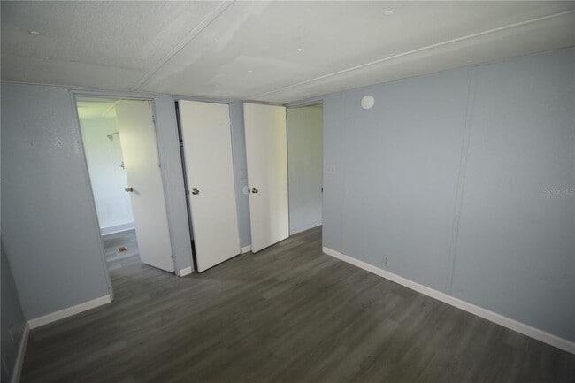 Building Photo - 3925 Ewell Rd