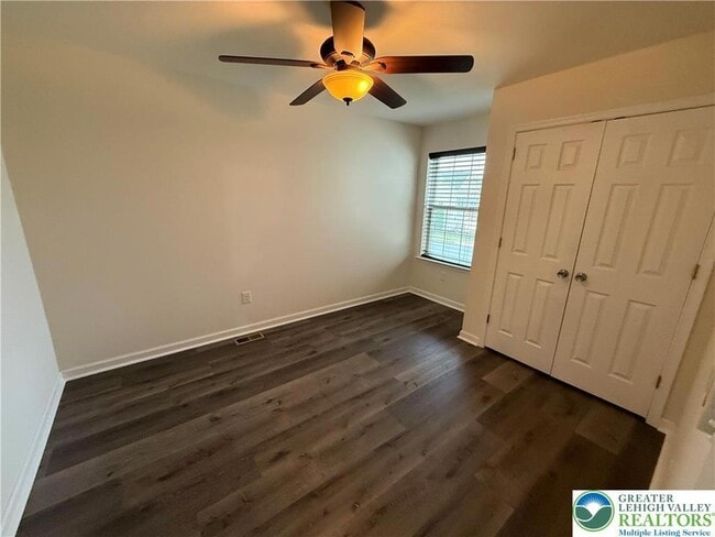 Building Photo - 5133 Dogwood Trail