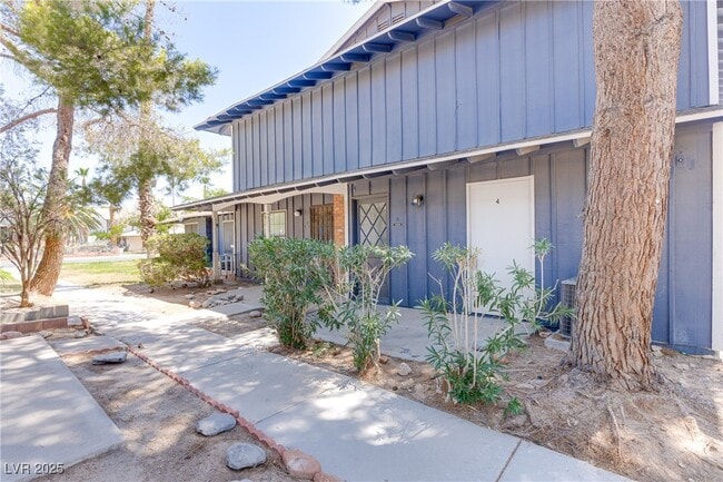 Building Photo - 1521 Elizabeth Ave