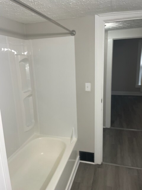 Building Photo - 2786 Hudson Dr